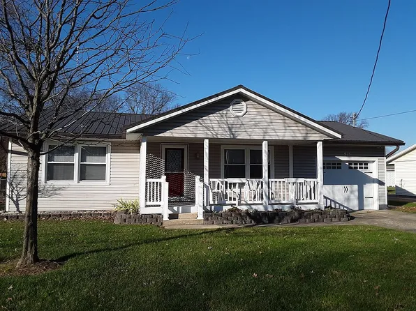 915 N Merchant St, Effingham, IL 62401