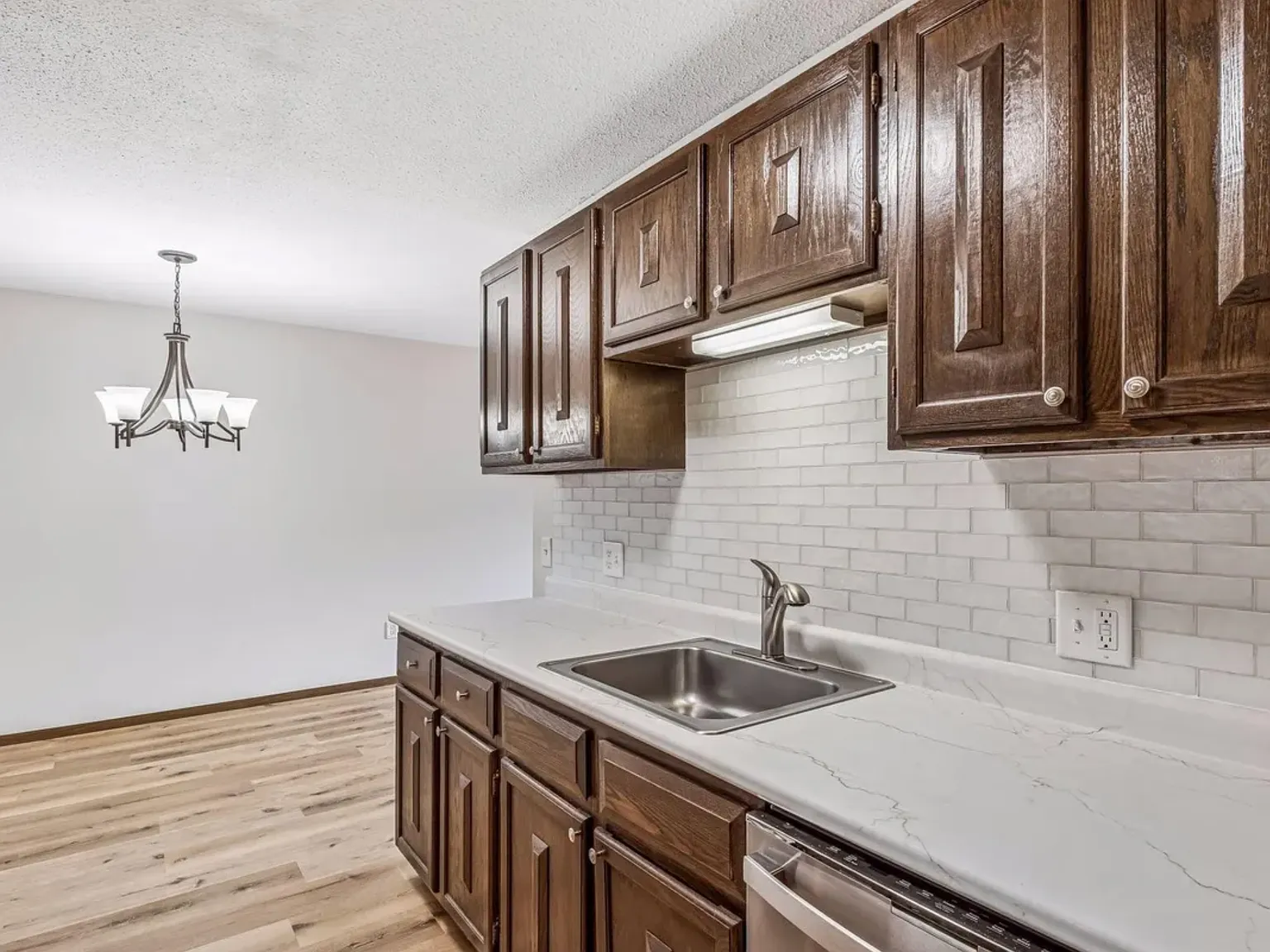 4009 Heritage Hills Dr — Photo 4