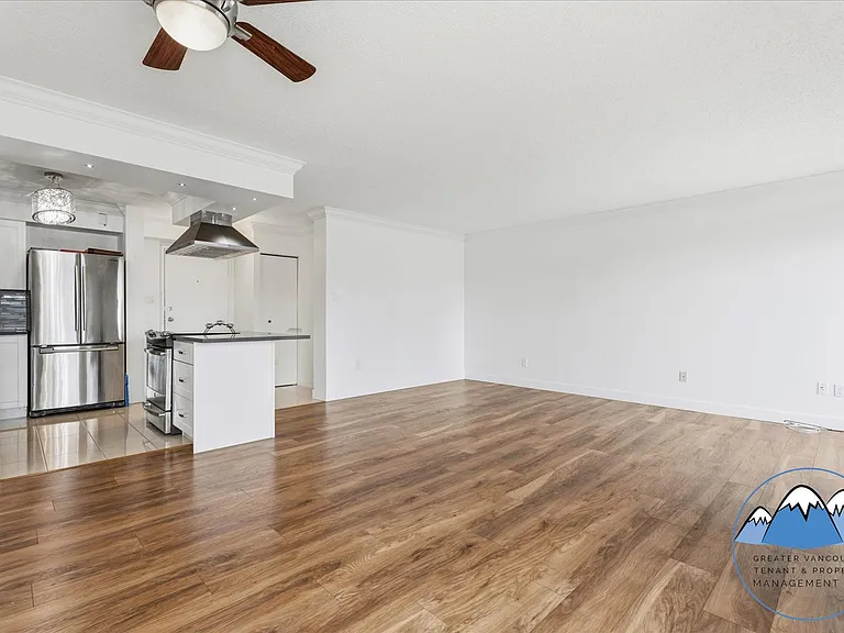 3771 Bartlett Ct — Photo 8