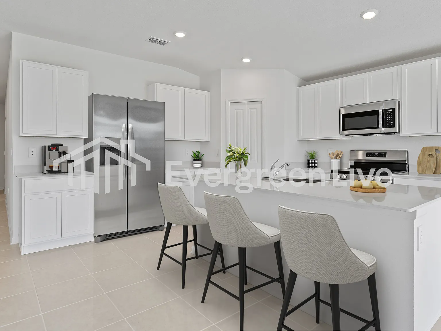 4 bed, 2.0 bath, 1824 sqft, $2,135 — Photo 2
