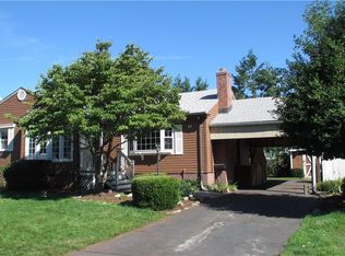 20 Juniper St, Newington, CT 06111
