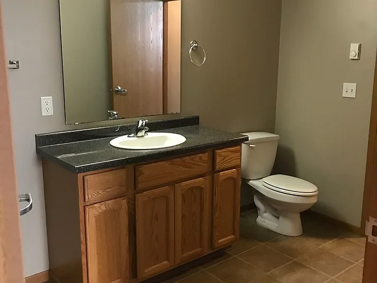 Apartments on Main - Live the Downtown Lifestyle — Photo 27