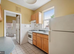 519 S 17th St FLOOR 3, Philadelphia, PA 19146