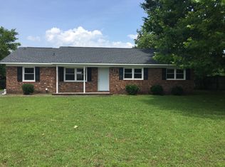 910 Lord Thomas Rd, Wilmington, NC 28405