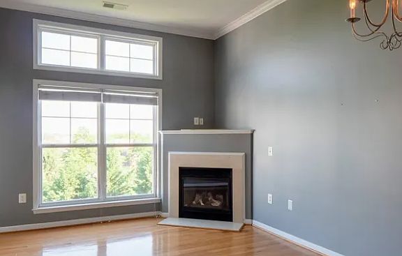 4th image of 3850 Lightfoot St