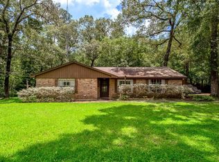118 Pine Ridge Ln, Huntsville, TX 77340