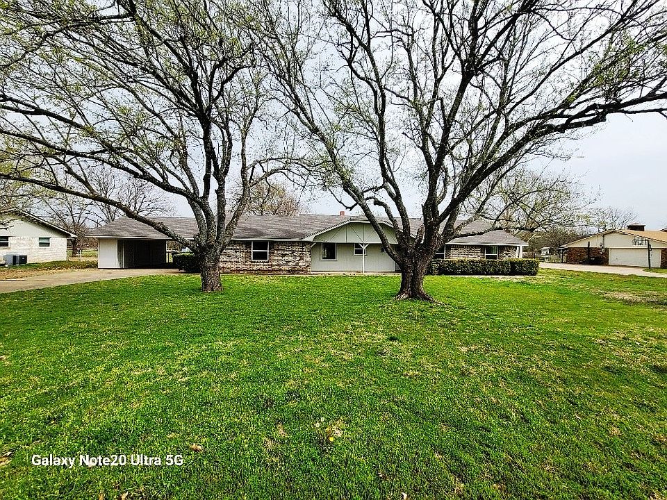 1st image of 107 Towne West Dr