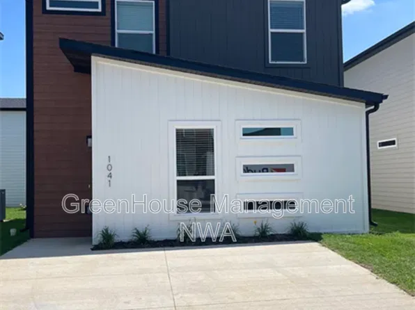 1041 Ventnor Ave, Bentonville, AR 72713