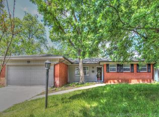 1921 E 53rd St, Tulsa, OK 74105