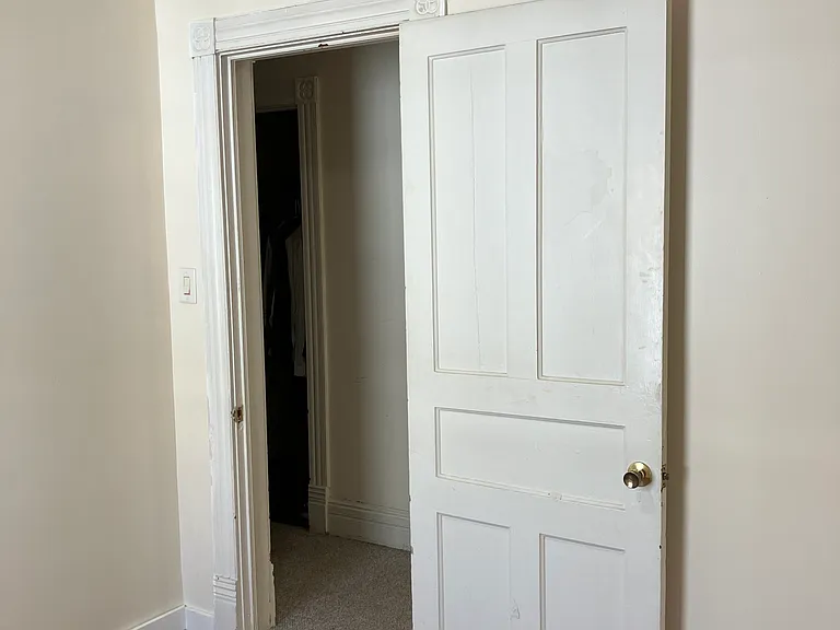 28 Pomona Pl #2 — Photo 7