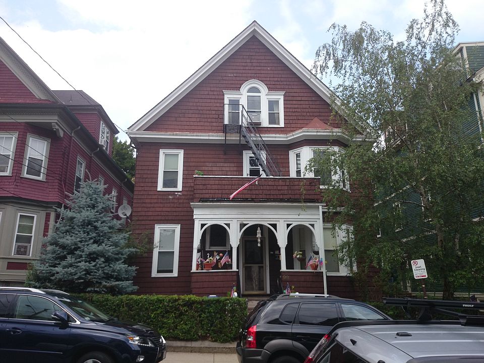2nd image of 98 Paul Gore St