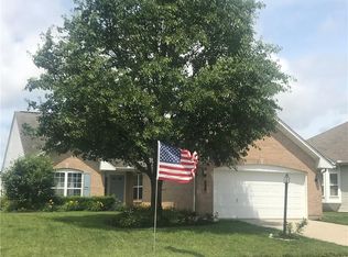 2683 Shady Tree Dr, Troy, OH 45373