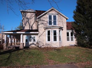 207 S Lincoln Ave, Fowler, IN 47944