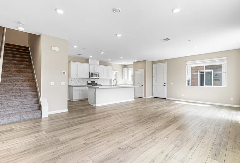 2195 Bluestone Cir — Photo 5