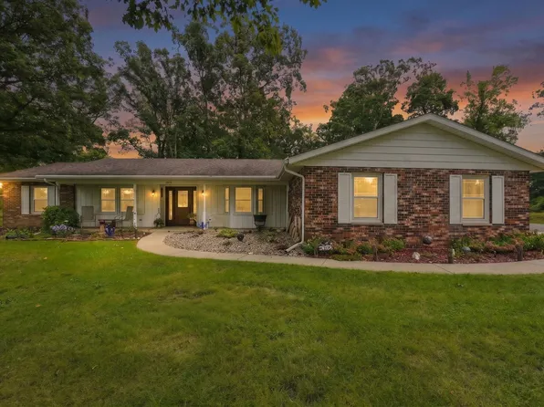 2878 E Hickory Ln, Columbia City, IN 46725