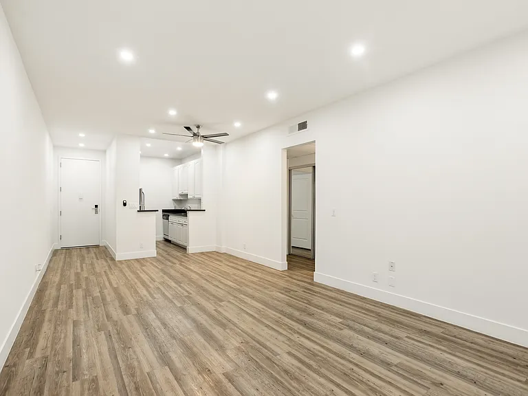 2BD (D) - Dining Room