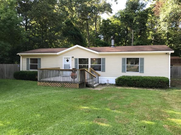 105 Goshen Ct