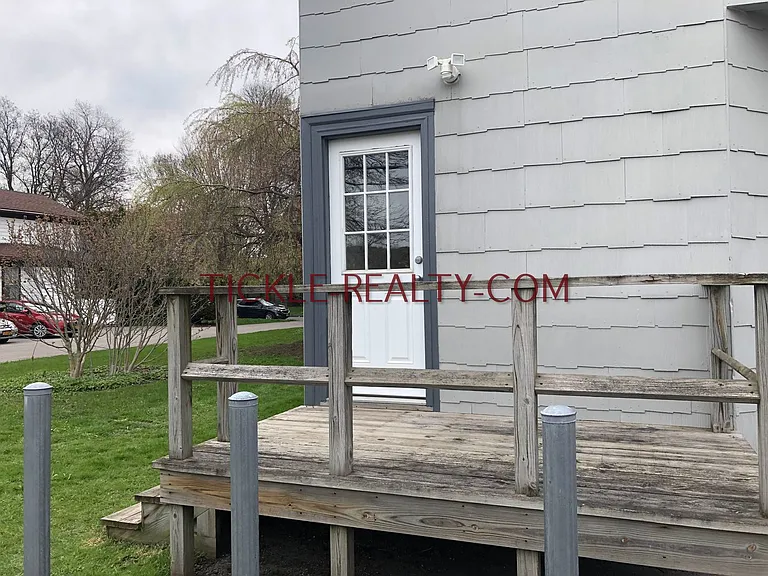 213-215-217 Meigs St — Photo 4