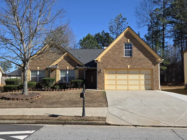 5140 Rosewood Pl, Fairburn, GA 30213