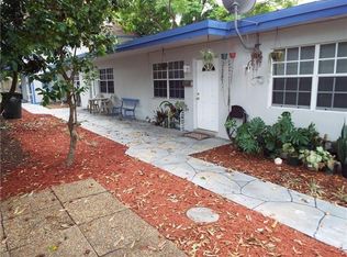898 NE 39th St #2, Oakland Park, FL 33334