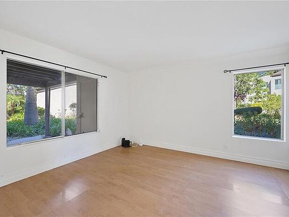 4th image of 259 N Capitol Ave #J55