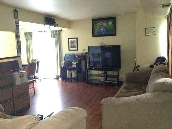 5th image of 1166 Foxglove Ln #6D