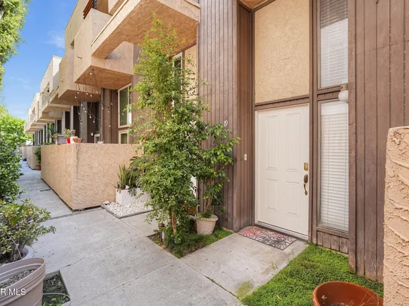 5307 Wilkinson Ave Unit 19B, Valley Village, CA 91607