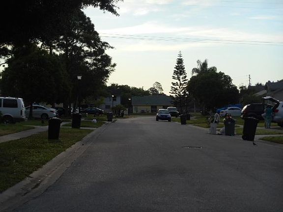 4th image of 1223 Holly Springs Cir