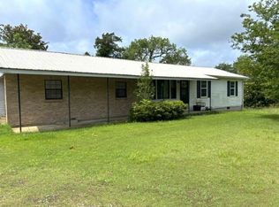 88 Starmont Ct, Gallion, AL 36742