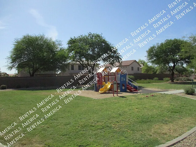 1448 E Saguaro Trl — Photo 24