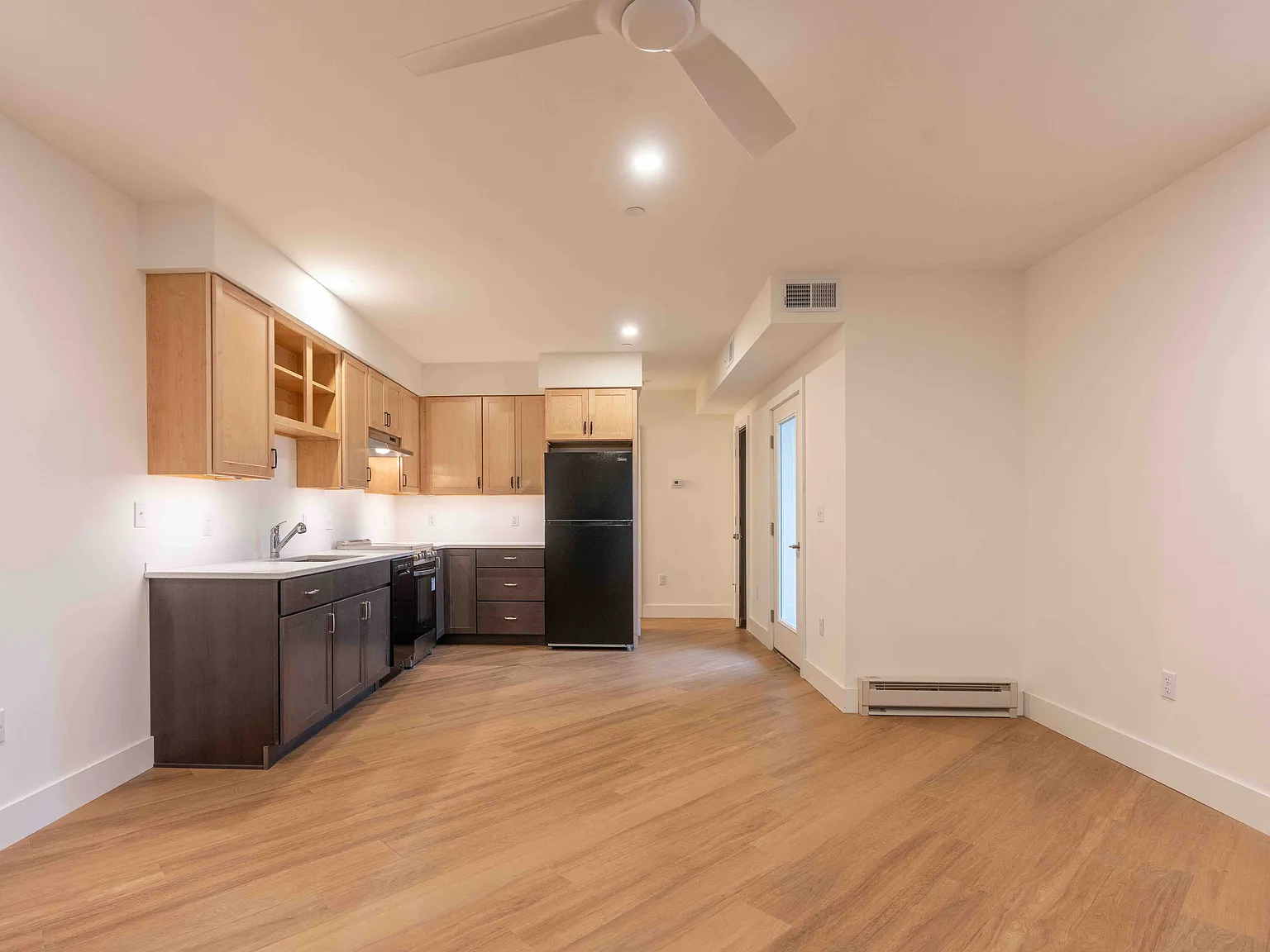 1 bed, 632 sqft, $1,110 — Photo 2