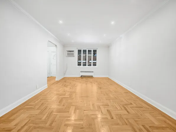 3099 Brighton 1st Place image 21 of 21