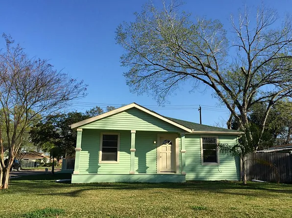 212 W Ellaine Ave, Pasadena, TX 77506