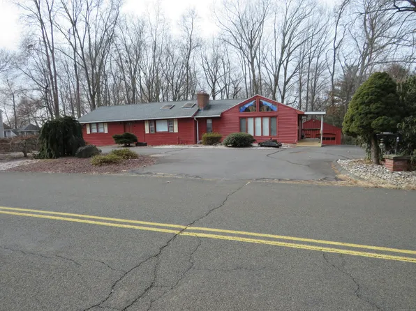 80 Ridgewood Road, Southington, CT 06489