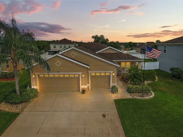 4913 Royce Dr, Mount Dora, FL 32757
