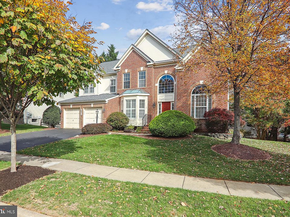 1st image of 10217 Sweetwood Ave