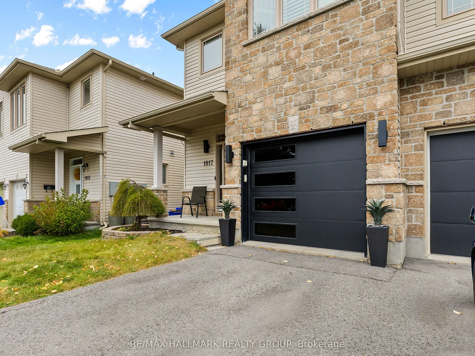 3 bed, $2,900 — Photo 2