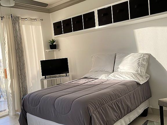 3rd image of 8800 Bay Pines Blvd APT 406
