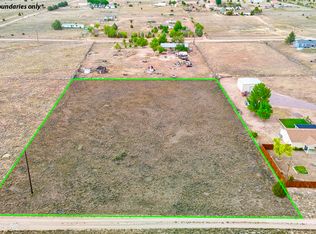870 W Iris Rd #ROAD6, Paulden, AZ 86334