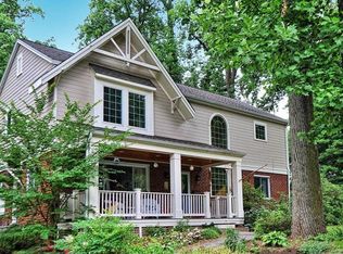 7223 Allan Ave, Falls Church, VA 22046