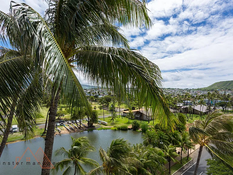 2611 Ala Wai Blvd — Photo 10
