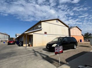 89 N 4th St APT D, Porterville, CA 93257