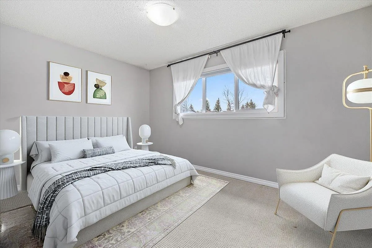 6 bed, 2.5 bath, 1132 sqft, $3,300 — Photo 2