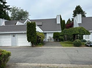 9785 152b St #9, Surrey, BC V3R9W2