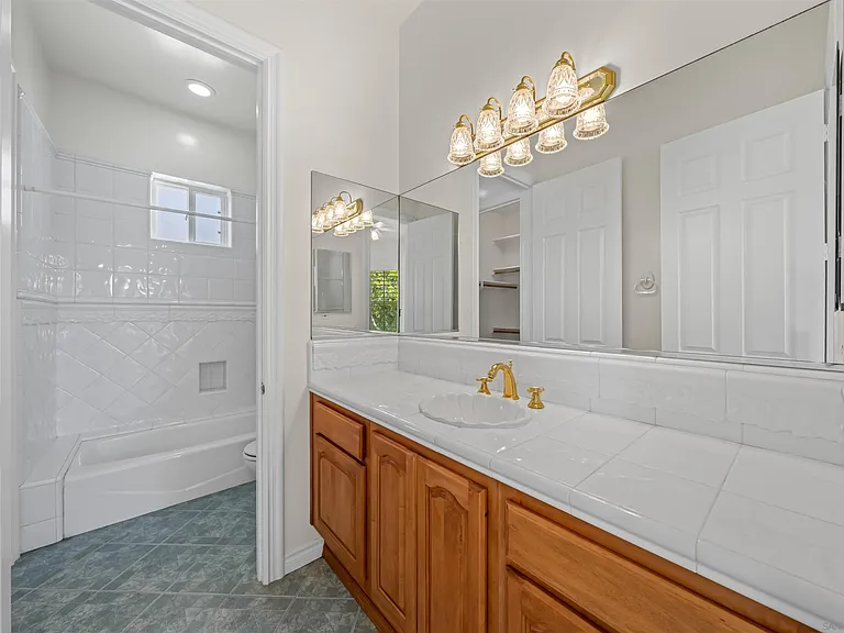 3377 Calle Margarita — Photo 38