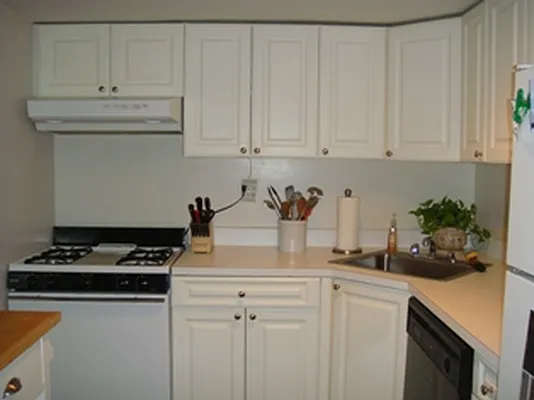 Rented by (Legacy) Metropolitan Property Grp. | media 44