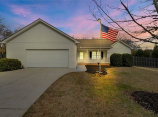 237 Garvin Rd, Liberty, SC 29657