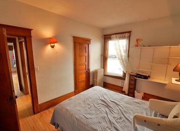 Bedroom or office
