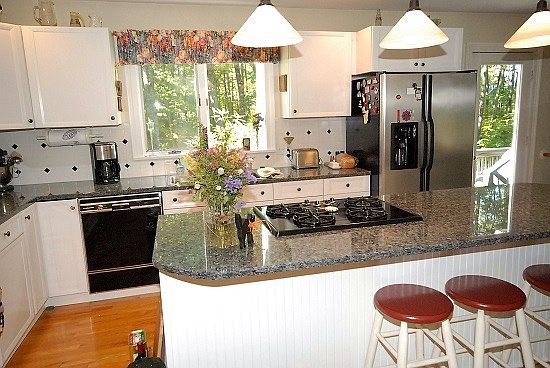 1st image of 48 Stapleford Dr
