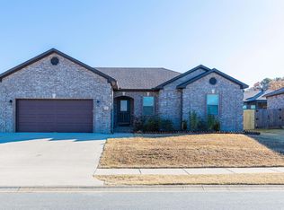 27 Cimarron Cir, Cabot, AR 72023